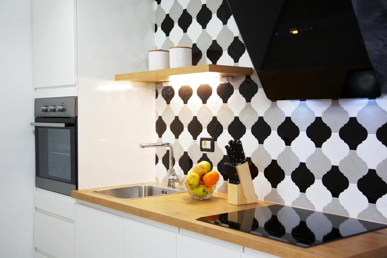Apartments Perkovic ฟาชานา ภายนอก รูปภาพ